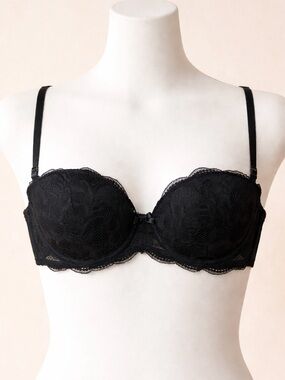 Rose and Vine 36B Black Lace Convertible Strapless Bra Underwire Padded